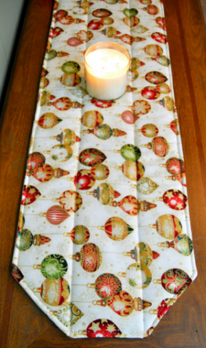 christmas ornament table runner